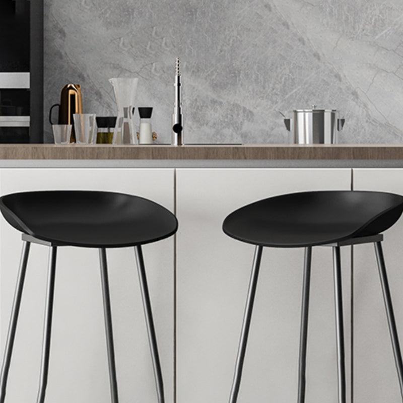 Modern Armless Backrest Counter Stool Iron Kitchen Bar Stool with Plastic Seat Clearhalo 'Bar Furniture' 'Bar Stools' 'bar_stools' 'furn' 'furn_bar_stools' 'furniture_bar_stools' 'Kitchen & Dining Furniture' 'kitchen&dining_furn' 'kitchen' 'kitchen_furn' Furniture' 4555331