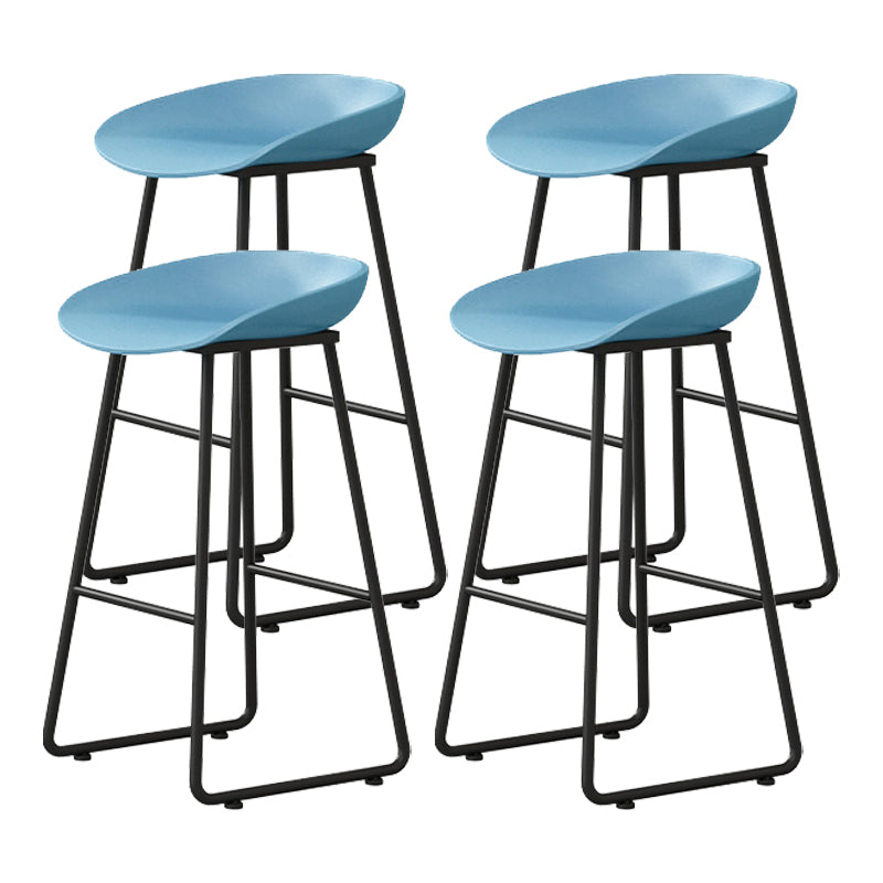 Modern Armless Backrest Counter Stool Iron Kitchen Bar Stool with Plastic Seat Blue 4 Piece Set Counter Stool(26"H) Clearhalo 'Bar Furniture' 'Bar Stools' 'bar_stools' 'furn' 'furn_bar_stools' 'furniture_bar_stools' 'Kitchen & Dining Furniture' 'kitchen&dining_furn' 'kitchen' 'kitchen_furn' Furniture' 4555349