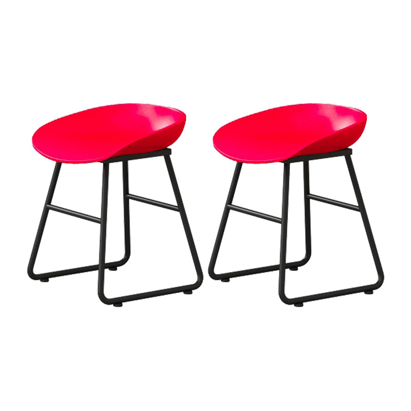 Modern Armless Backrest Counter Stool Iron Kitchen Bar Stool with Plastic Seat Red 2 Piece Set Short Stool(18"H) Clearhalo 'Bar Furniture' 'Bar Stools' 'bar_stools' 'furn' 'furn_bar_stools' 'furniture_bar_stools' 'Kitchen & Dining Furniture' 'kitchen&dining_furn' 'kitchen' 'kitchen_furn' Furniture' 4555360