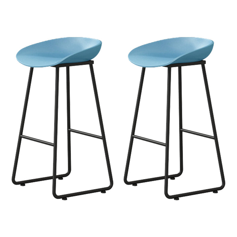Modern Armless Backrest Counter Stool Iron Kitchen Bar Stool with Plastic Seat Blue 2 Piece Set Bar Stool(30"H) Clearhalo 'Bar Furniture' 'Bar Stools' 'bar_stools' 'furn' 'furn_bar_stools' 'furniture_bar_stools' 'Kitchen & Dining Furniture' 'kitchen&dining_furn' 'kitchen' 'kitchen_furn' Furniture' 4555369