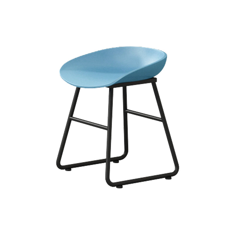 Modern Armless Backrest Counter Stool Iron Kitchen Bar Stool with Plastic Seat Blue 1 Piece Short Stool(18"H) Clearhalo 'Bar Furniture' 'Bar Stools' 'bar_stools' 'furn' 'furn_bar_stools' 'furniture_bar_stools' 'Kitchen & Dining Furniture' 'kitchen&dining_furn' 'kitchen' 'kitchen_furn' Furniture' 4555371