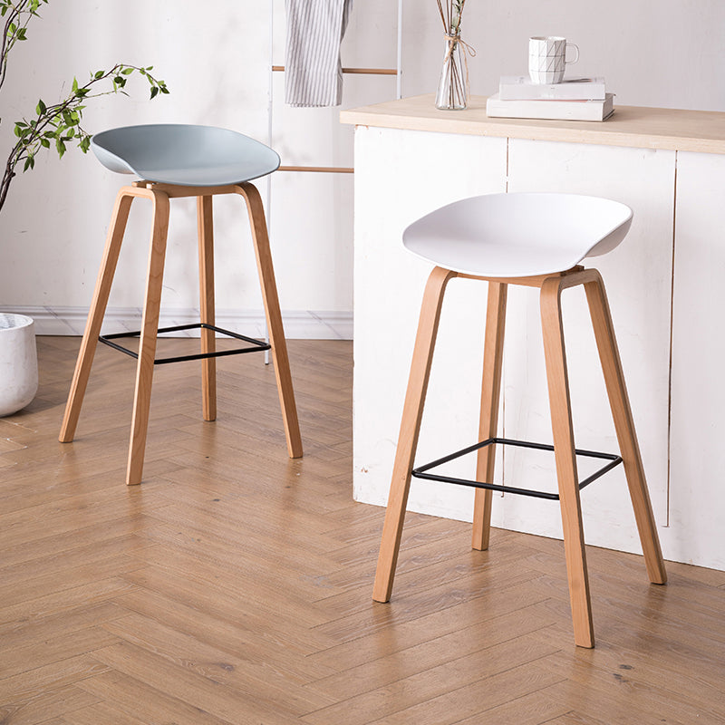 Scandinavia Style Bar-stool Wooden Legs Bucket Seat for Kitchen Bar Clearhalo 'Bar Furniture' 'Bar Stools' 'bar_stools' 'furn' 'furn_bar_stools' 'furniture_bar_stools' 'Kitchen & Dining Furniture' 'kitchen&dining_furn' 'kitchen' 'kitchen_furn' Furniture' 4555463