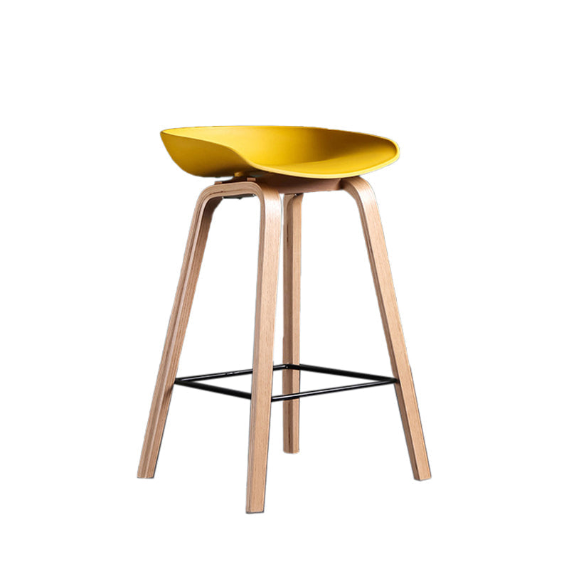 Modern Style Solid Wood Bar Stool with Footrest Low Back Stylish Bar Stool Clearhalo 'Bar Furniture' 'Bar Stools' 'bar_stools' 'furn' 'furn_bar_stools' 'furniture_bar_stools' 'Kitchen & Dining Furniture' 'kitchen&dining_furn' 'kitchen' 'kitchen_furn' Furniture' 4555512