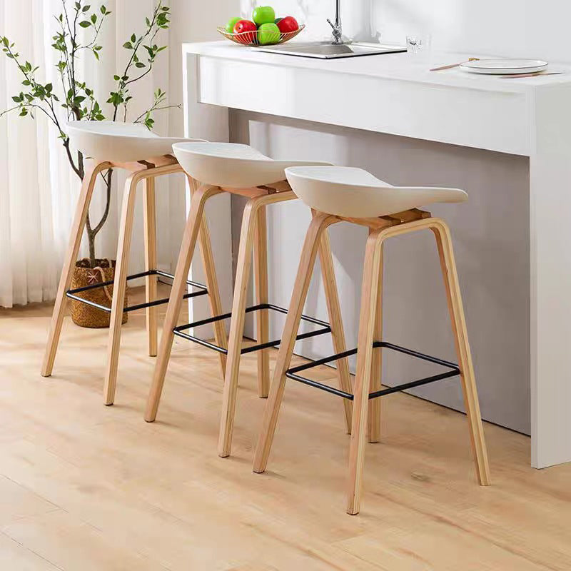Modern Style Solid Wood Bar Stool with Footrest Low Back Bistro Bar Stool 30 Inches Clearhalo 'Bar Furniture' 'Bar Stools' 'bar_stools' 'furn' 'furn_bar_stools' 'furniture_bar_stools' 'Kitchen & Dining Furniture' 'kitchen&dining_furn' 'kitchen' 'kitchen_furn' Furniture' 4555656