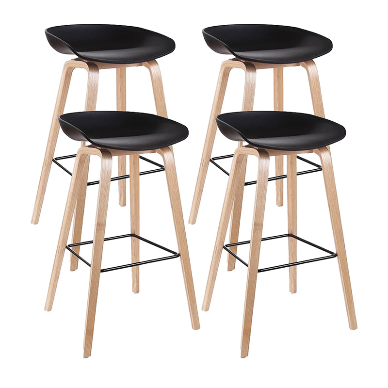 Modern Style Solid Wood Bar Stool with Footrest Low Back Bistro Bar Stool 30 Inches Black 4 Piece Set Clearhalo 'Bar Furniture' 'Bar Stools' 'bar_stools' 'furn' 'furn_bar_stools' 'furniture_bar_stools' 'Kitchen & Dining Furniture' 'kitchen&dining_furn' 'kitchen' 'kitchen_furn' Furniture' 4555660