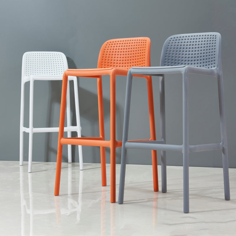 Modern Armless Backrest Counter Stool Plastic Bar Stool with Plastic Seat and Pedal Clearhalo 'Bar Furniture' 'Bar Stools' 'bar_stools' 'furn' 'furn_bar_stools' 'furniture_bar_stools' 'Kitchen & Dining Furniture' 'kitchen&dining_furn' 'kitchen' 'kitchen_furn' Furniture' 4555861