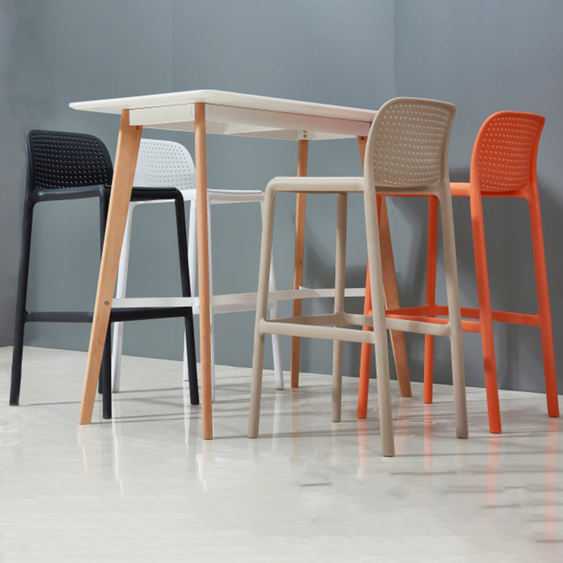 Modern Armless Backrest Counter Stool Plastic Bar Stool with Plastic Seat and Pedal Clearhalo 'Bar Furniture' 'Bar Stools' 'bar_stools' 'furn' 'furn_bar_stools' 'furniture_bar_stools' 'Kitchen & Dining Furniture' 'kitchen&dining_furn' 'kitchen' 'kitchen_furn' Furniture' 4555870