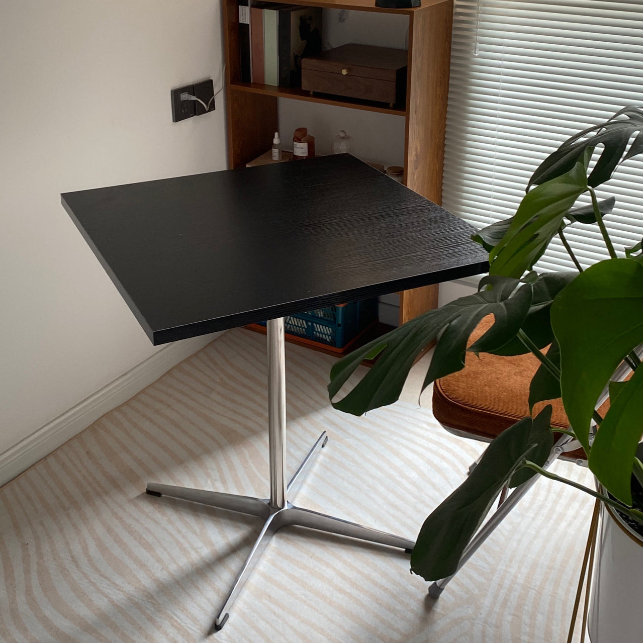 Solid Wood Dining Table Industrial Home Use Dining Table with Stainless Steel Base 23.6"L x 23.6"W x 29.5"H Square Black Clearhalo ' dining_table' 'Dining Tables & Seating' 'Dining Tables' 'Furniture' 'furniture_dining_table' 'Kitchen & Dining Furniture' 'kitchen&dining_furn' 'kitchen' 'kitchen_dining_table' 4556786