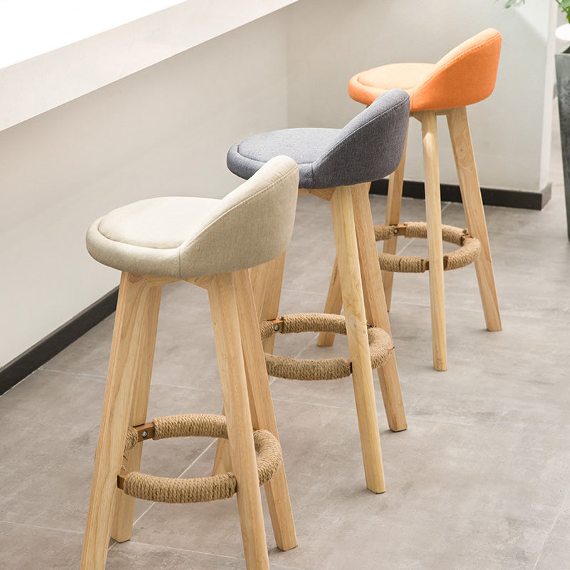 Scandinavia Bar-stool Wooden Legs Round Seat Bar Stool for Kitchen Clearhalo 'Bar Furniture' 'Bar Stools' 'bar_stools' 'furn' 'furn_bar_stools' 'furniture_bar_stools' 'Kitchen & Dining Furniture' 'kitchen&dining_furn' 'kitchen' 'kitchen_furn' Furniture' 4558628
