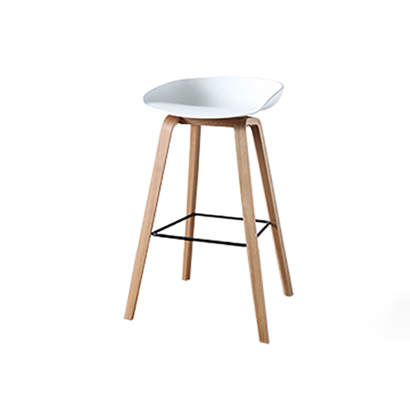 Modern Style Solid Wood Bar Stool with Footrest Low Back Back Home Bar Stool 30 Inches White 1 Piece Clearhalo 'Bar Furniture' 'Bar Stools' 'bar_stools' 'furn' 'furn_bar_stools' 'furniture_bar_stools' 'Kitchen & Dining Furniture' 'kitchen&dining_furn' 'kitchen' 'kitchen_furn' Furniture' 4570719