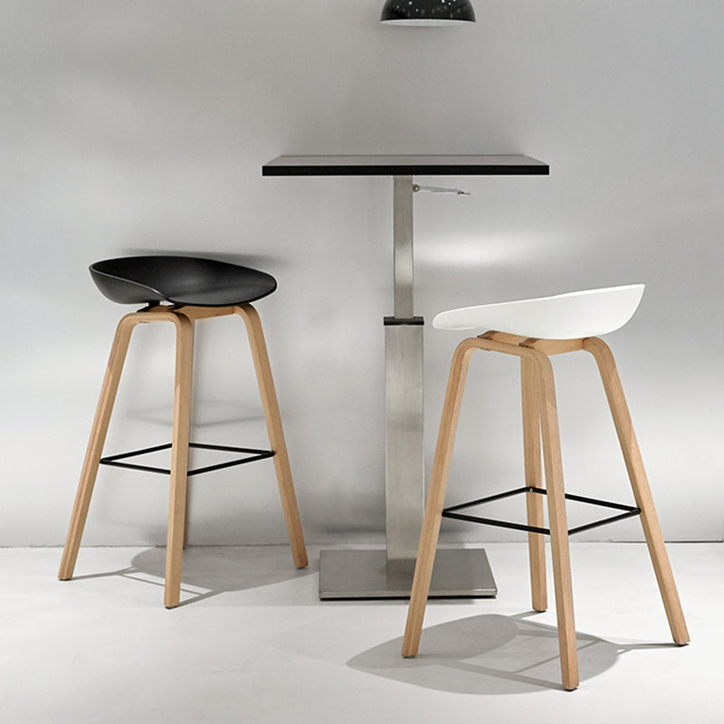 Scandinavia Style Bar Stool Wooden Legs PP Bucket Seat for Counter Bar Clearhalo 'Bar Furniture' 'Bar Stools' 'bar_stools' 'furn' 'furn_bar_stools' 'furniture_bar_stools' 'Kitchen & Dining Furniture' 'kitchen&dining_furn' 'kitchen' 'kitchen_furn' Furniture' 4571032