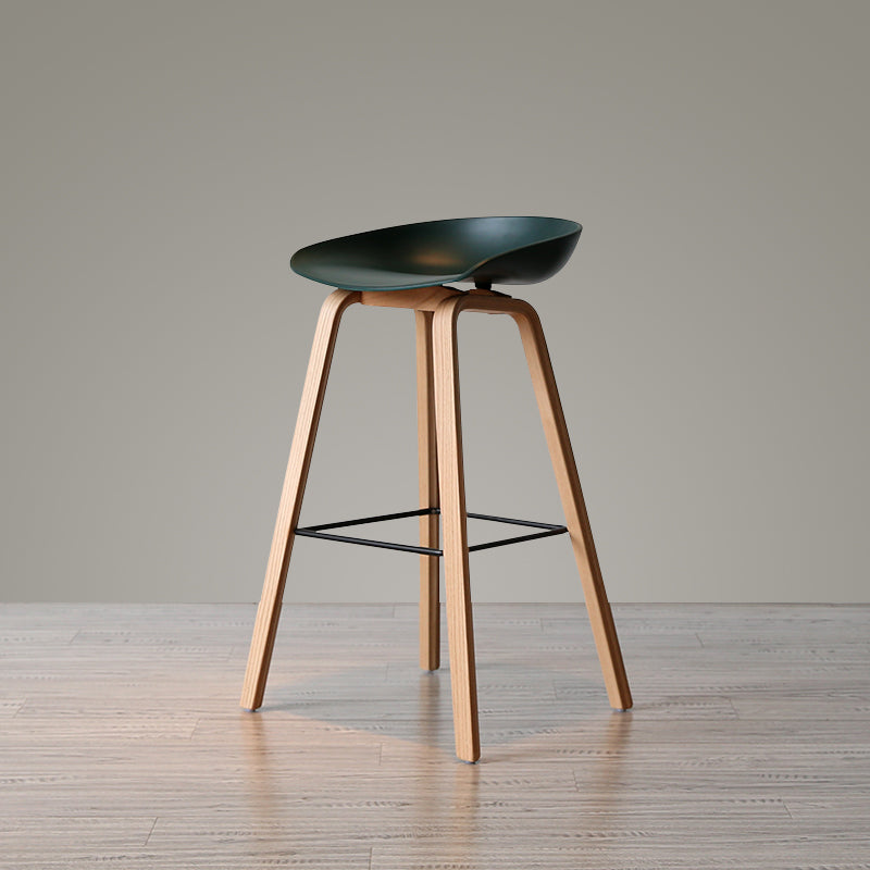 Scandinavia Style Bar Stool Wooden Legs PP Bucket Seat for Counter Bar Navy Natural 1 Piece Clearhalo 'Bar Furniture' 'Bar Stools' 'bar_stools' 'furn' 'furn_bar_stools' 'furniture_bar_stools' 'Kitchen & Dining Furniture' 'kitchen&dining_furn' 'kitchen' 'kitchen_furn' Furniture' 4571069