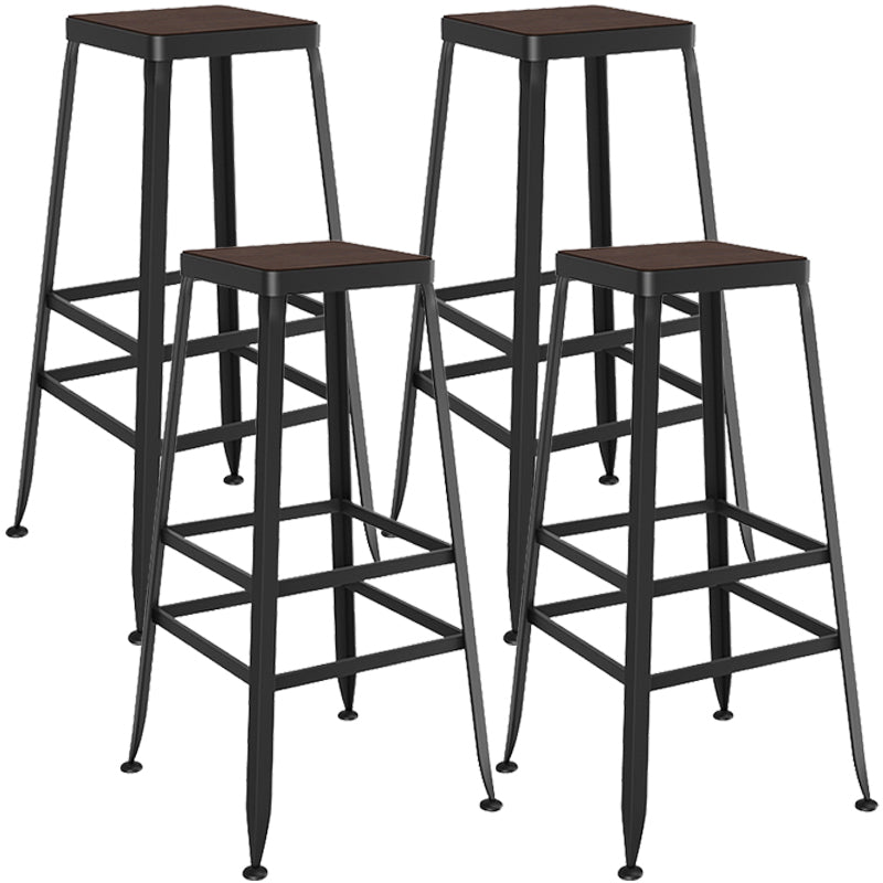 Contemporary Metal Solid Wood Barstool Indoor Bar Stool with Backless 4 Piece Set Non-Upholstered Bar Stool(31"H) Clearhalo 'Bar Furniture' 'Bar Stools' 'bar_stools' 'furn' 'furn_bar_stools' 'furniture_bar_stools' 'Kitchen & Dining Furniture' 'kitchen&dining_furn' 'kitchen' 'kitchen_furn' Furniture' 4571440