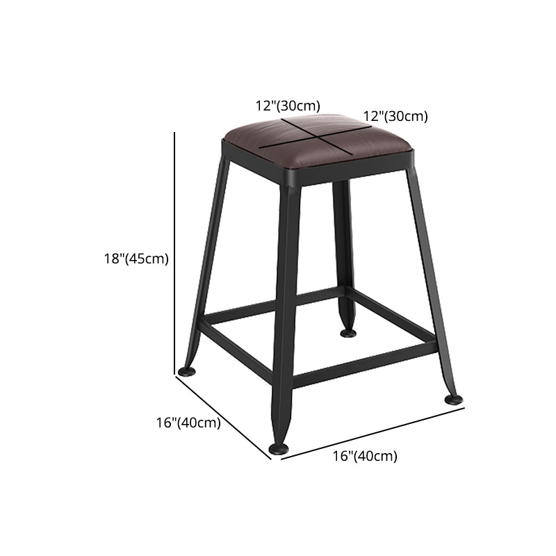 Contemporary Metal Solid Wood Barstool Indoor Bar Stool with Backless Clearhalo 'Bar Furniture' 'Bar Stools' 'bar_stools' 'furn' 'furn_bar_stools' 'furniture_bar_stools' 'Kitchen & Dining Furniture' 'kitchen&dining_furn' 'kitchen' 'kitchen_furn' Furniture' 4571447