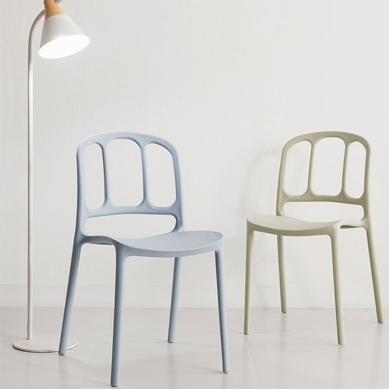 Scandinavian Plastic Dining Kitchen Room Chair Windsor Side Chair Clearhalo ' kitchen&dining_furn' 'Dining Chairs' 'Dining Tables & Seating' 'dining_chair' 'furn' 'furn_dining_chair' 'Furniture' 'furniture_dining_chair' 'Kitchen & Dining Furniture' 'kitchen' 4572723