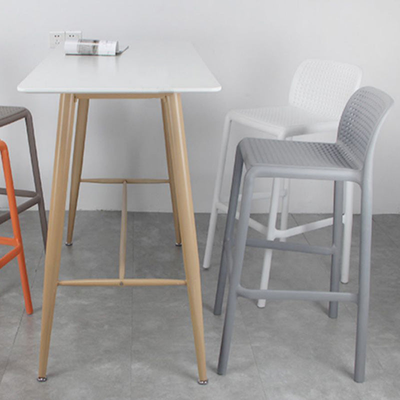 Scandinavia Style Bar-stool Square Seat PP Legs for Kitchen Bar Clearhalo 'Bar Furniture' 'Bar Stools' 'bar_stools' 'furn' 'furn_bar_stools' 'furniture_bar_stools' 'Kitchen & Dining Furniture' 'kitchen&dining_furn' 'kitchen' 'kitchen_furn' Furniture' 4575602