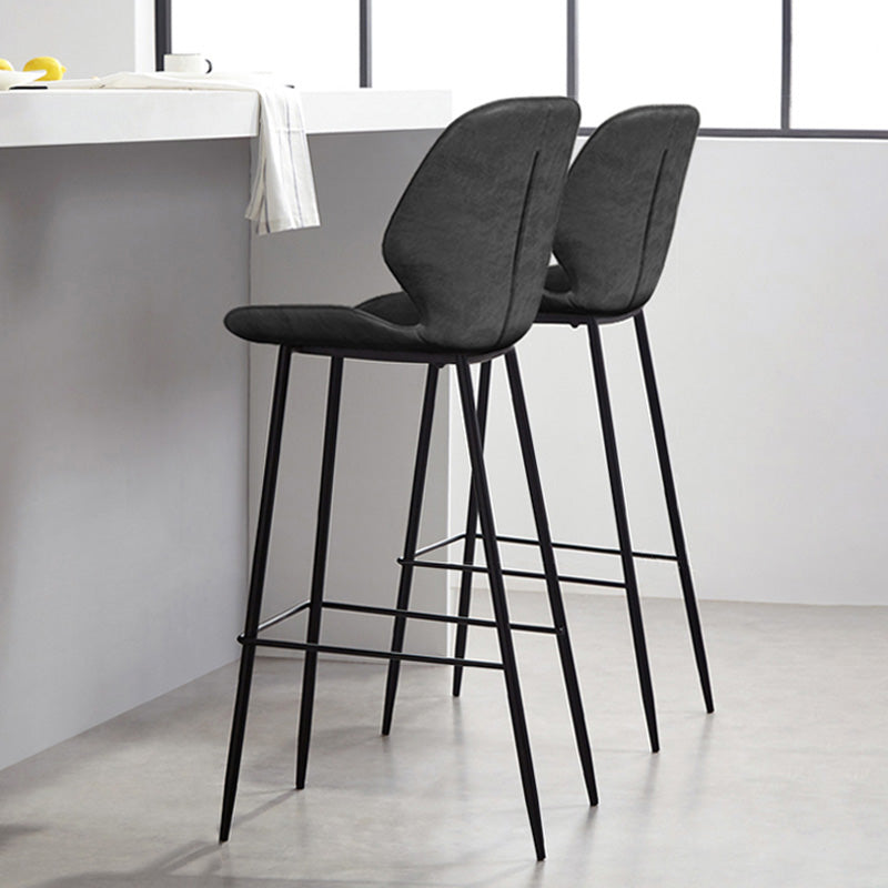 Industrial Style Bar-stool Iron Legs Bucket Leather Seat for Kitchen Bar Clearhalo 'Bar Furniture' 'Bar Stools' 'bar_stools' 'furn' 'furn_bar_stools' 'furniture_bar_stools' 'Kitchen & Dining Furniture' 'kitchen&dining_furn' 'kitchen' 'kitchen_furn' Furniture' 4575629