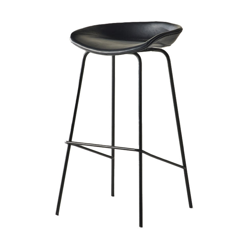 Industrial Style Bar Stool Iron Legs Bucket Seat for Restaurant Bar Textured Black 1 Piece Clearhalo 'Bar Furniture' 'Bar Stools' 'bar_stools' 'furn' 'furn_bar_stools' 'furniture_bar_stools' 'Kitchen & Dining Furniture' 'kitchen&dining_furn' 'kitchen' 'kitchen_furn' Furniture' 4575667