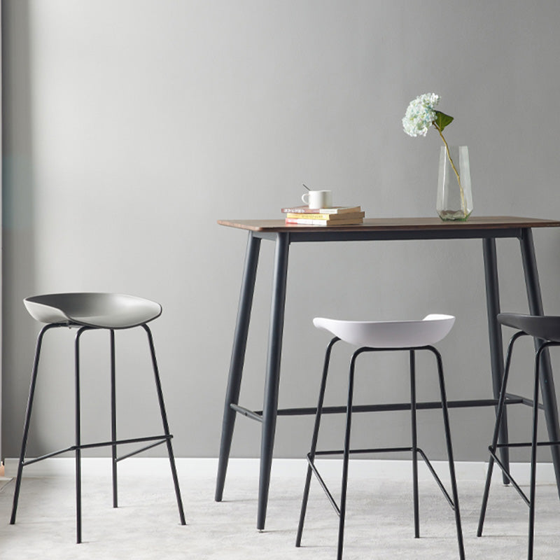 Industrial Style Bar Stool Iron Legs Bucket Seat for Restaurant Bar Clearhalo 'Bar Furniture' 'Bar Stools' 'bar_stools' 'furn' 'furn_bar_stools' 'furniture_bar_stools' 'Kitchen & Dining Furniture' 'kitchen&dining_furn' 'kitchen' 'kitchen_furn' Furniture' 4575671