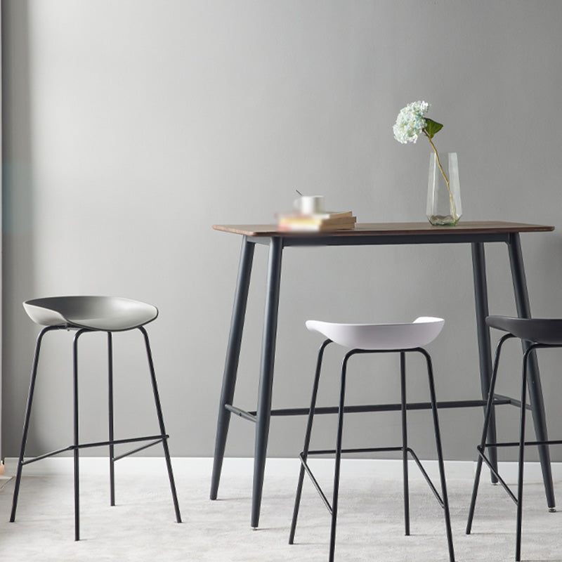 Industrial Style Bar Chair Bucket Seat Iron Legs for Restaurant Bar Clearhalo 'Bar Furniture' 'Bar Stools' 'bar_stools' 'furn' 'furn_bar_stools' 'furniture_bar_stools' 'Kitchen & Dining Furniture' 'kitchen&dining_furn' 'kitchen' 'kitchen_furn' Furniture' 4575707
