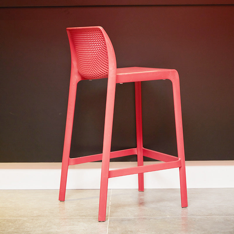 Modern Style Plastic Bar Stool with Footrest and Stackable Bistro Simple Bar Stool Clearhalo 'Bar Furniture' 'Bar Stools' 'bar_stools' 'furn' 'furn_bar_stools' 'furniture_bar_stools' 'Kitchen & Dining Furniture' 'kitchen&dining_furn' 'kitchen' 'kitchen_furn' Furniture' 4575789