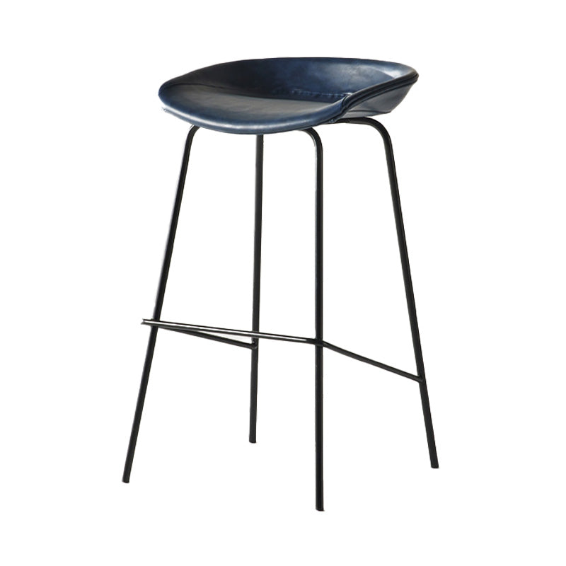 Modern Style Iron Bar Chair with Footrest Low Back Simple Bar Stool Blue 1 Piece Counter Stool(26"H) Clearhalo 'Bar Furniture' 'Bar Stools' 'bar_stools' 'furn' 'furn_bar_stools' 'furniture_bar_stools' 'Kitchen & Dining Furniture' 'kitchen&dining_furn' 'kitchen' 'kitchen_furn' Furniture' 4576036