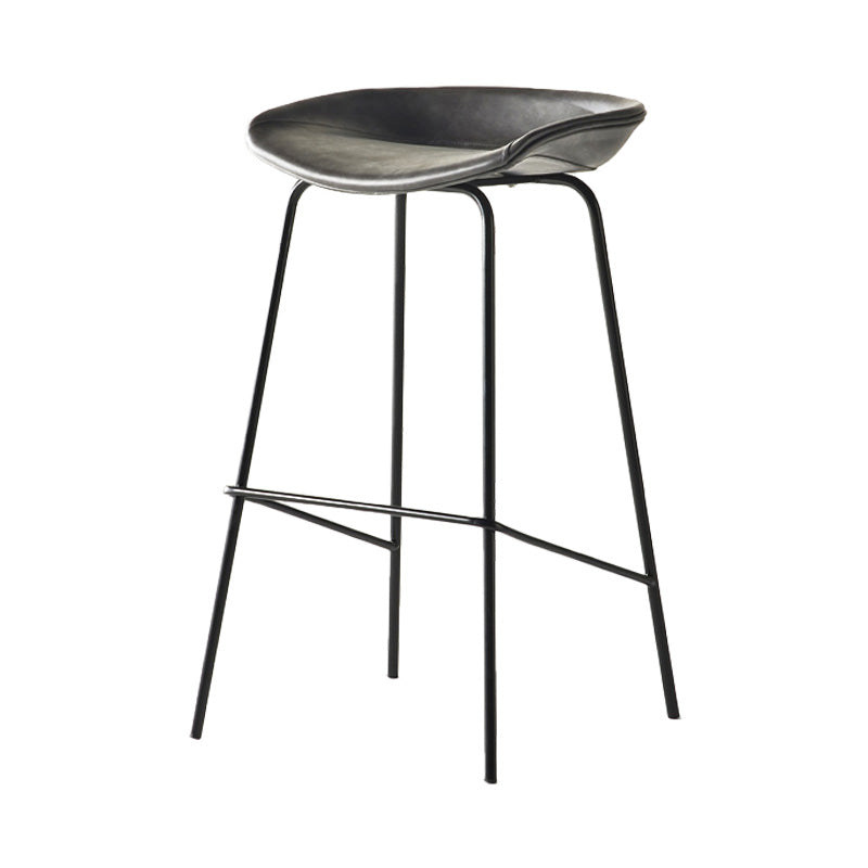 Modern Style Iron Bar Chair with Footrest Low Back Simple Bar Stool Grey 1 Piece Counter Stool(26"H) Clearhalo 'Bar Furniture' 'Bar Stools' 'bar_stools' 'furn' 'furn_bar_stools' 'furniture_bar_stools' 'Kitchen & Dining Furniture' 'kitchen&dining_furn' 'kitchen' 'kitchen_furn' Furniture' 4576038