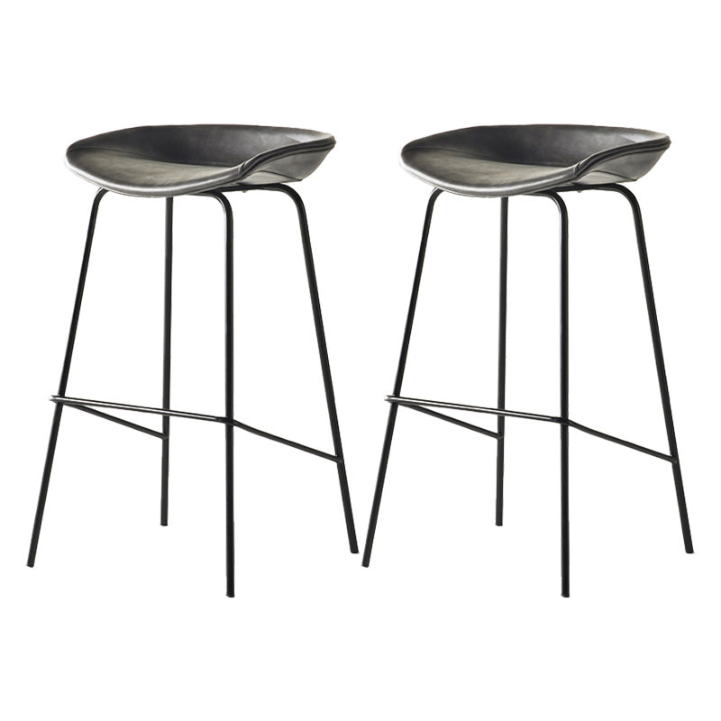 Modern Style Iron Bar Chair with Footrest Low Back Simple Bar Stool Grey 2 Piece Set Counter Stool(26"H) Clearhalo 'Bar Furniture' 'Bar Stools' 'bar_stools' 'furn' 'furn_bar_stools' 'furniture_bar_stools' 'Kitchen & Dining Furniture' 'kitchen&dining_furn' 'kitchen' 'kitchen_furn' Furniture' 4576056