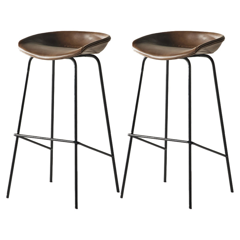 Modern Style Iron Bar Chair with Footrest Low Back Simple Bar Stool Brown 2 Piece Set Bar Stool(30"H) Clearhalo 'Bar Furniture' 'Bar Stools' 'bar_stools' 'furn' 'furn_bar_stools' 'furniture_bar_stools' 'Kitchen & Dining Furniture' 'kitchen&dining_furn' 'kitchen' 'kitchen_furn' Furniture' 4576065
