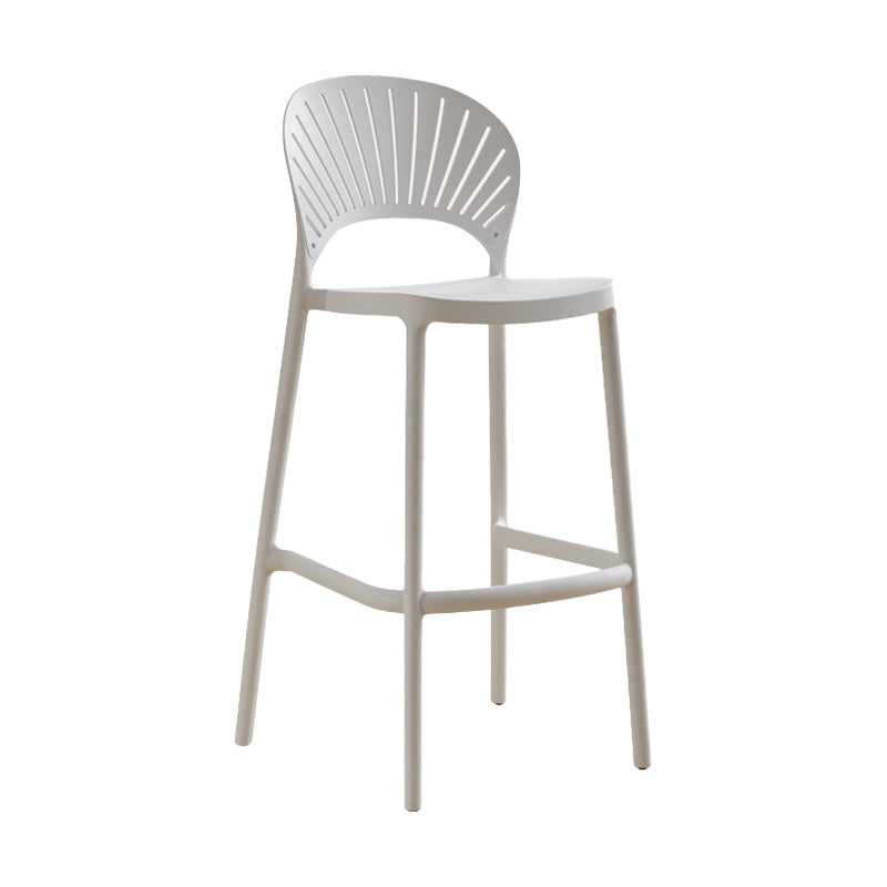 Modern Style Plastic Bar Stool with Footrest Low Back Outdoor Stackable Bar Stool White 1 Piece Clearhalo 'Bar Furniture' 'Bar Stools' 'bar_stools' 'furn' 'furn_bar_stools' 'furniture_bar_stools' 'Kitchen & Dining Furniture' 'kitchen&dining_furn' 'kitchen' 'kitchen_furn' Furniture' 4576175