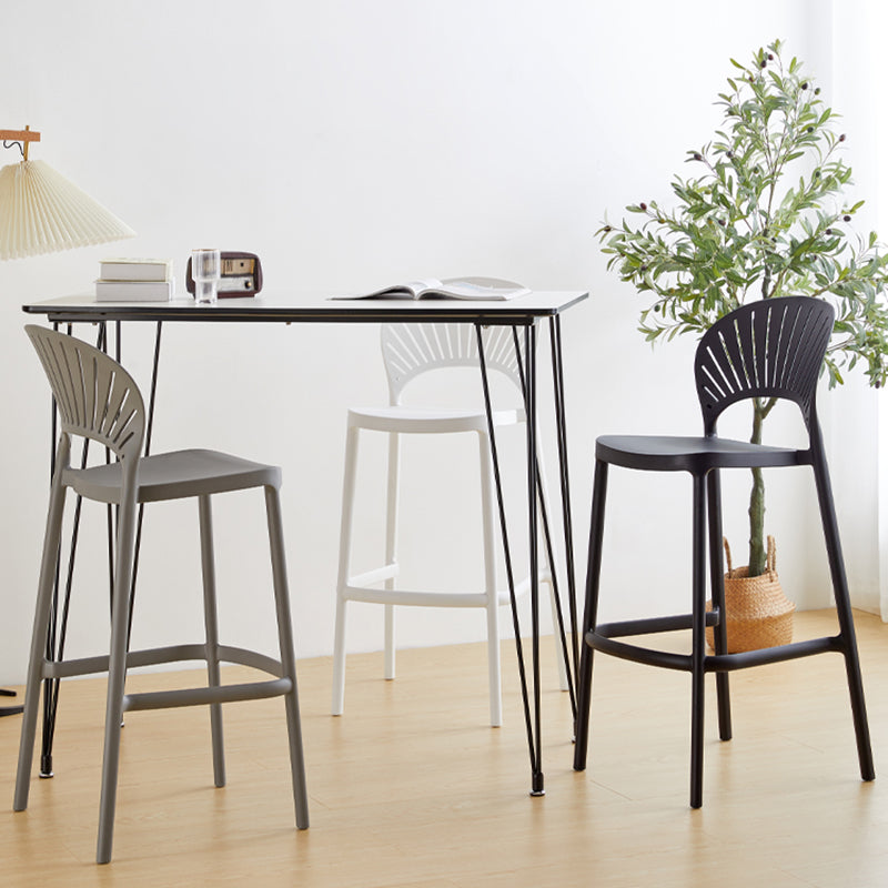 Modern Style Plastic Bar Stool with Footrest Low Back Outdoor Stackable Bar Stool Clearhalo 'Bar Furniture' 'Bar Stools' 'bar_stools' 'furn' 'furn_bar_stools' 'furniture_bar_stools' 'Kitchen & Dining Furniture' 'kitchen&dining_furn' 'kitchen' 'kitchen_furn' Furniture' 4576180
