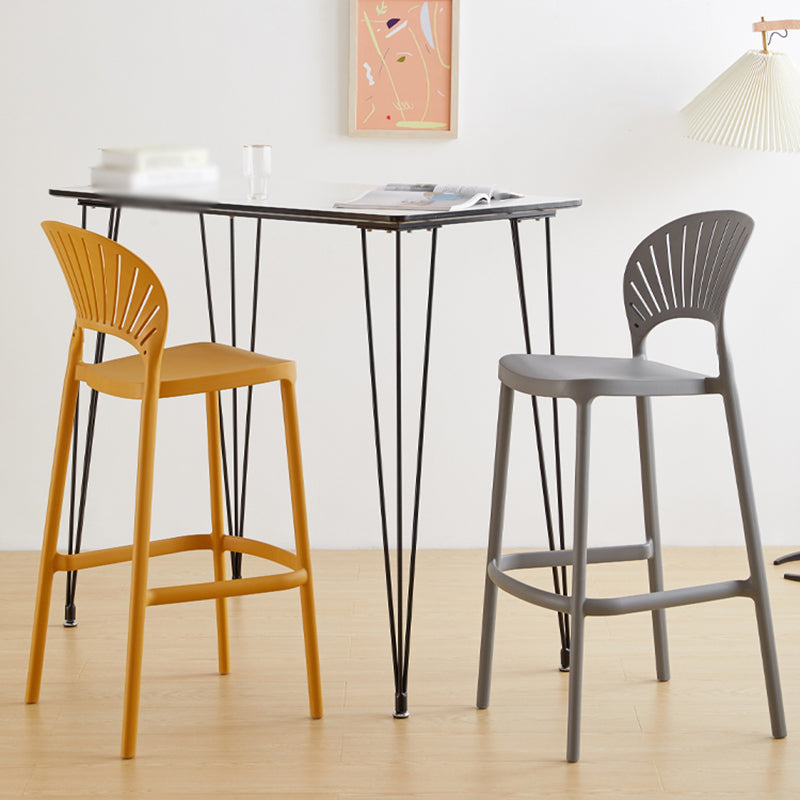 Modern Style Plastic Bar Stool with Footrest Low Back Outdoor Stackable Bar Stool Clearhalo 'Bar Furniture' 'Bar Stools' 'bar_stools' 'furn' 'furn_bar_stools' 'furniture_bar_stools' 'Kitchen & Dining Furniture' 'kitchen&dining_furn' 'kitchen' 'kitchen_furn' Furniture' 4576191