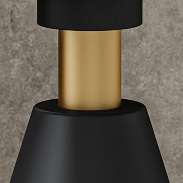 Round Sintered Stone Dining Table Traditional Luxury Pedestal Dining Table Clearhalo ' dining_table' 'Dining Tables & Seating' 'Dining Tables' 'furn' 'furn_dining_table' 'Furniture' 'furniture_dining_table' 'Kitchen & Dining Furniture' 'kitchen&dining_furn' 'kitchen' 'kitchen_dining_table' 4576796