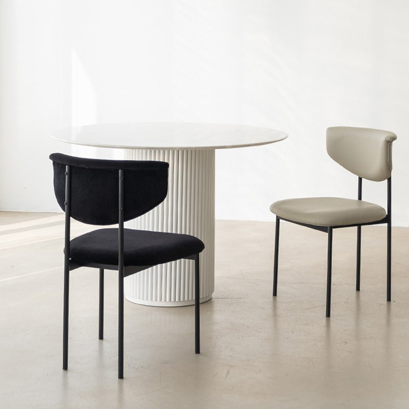 Solid Wood Dining Table Round Modern Pedestal Dining Table for Home Use White 47.2"L x 47.2"W x 29.5"H Without Chairs Clearhalo ' dining_table' 'Dining Tables & Seating' 'Dining Tables' 'furn' 'furn_dining_table' 'Furniture' 'furniture_dining_table' 'Kitchen & Dining Furniture' 'kitchen&dining_furn' 'kitchen' 'kitchen_dining_table' 4577028