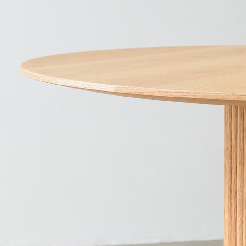 Solid Wood Dining Table Round Modern Pedestal Dining Table for Home Use Clearhalo ' dining_table' 'Dining Tables & Seating' 'Dining Tables' 'furn' 'furn_dining_table' 'Furniture' 'furniture_dining_table' 'Kitchen & Dining Furniture' 'kitchen&dining_furn' 'kitchen' 'kitchen_dining_table' 4577031