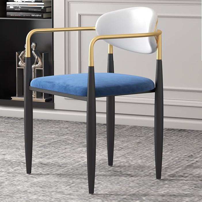 Contemporary Kitchen Chair Dining Arm Side Chair with Metal Legs Clearhalo ' kitchen&dining_furn' 'Dining Chairs' 'Dining Tables & Seating' 'dining_chair' 'furn' 'furn_dining_chair' 'Furniture' 'furniture_dining_chair' 'Kitchen & Dining Furniture' 'kitchen' 4577815