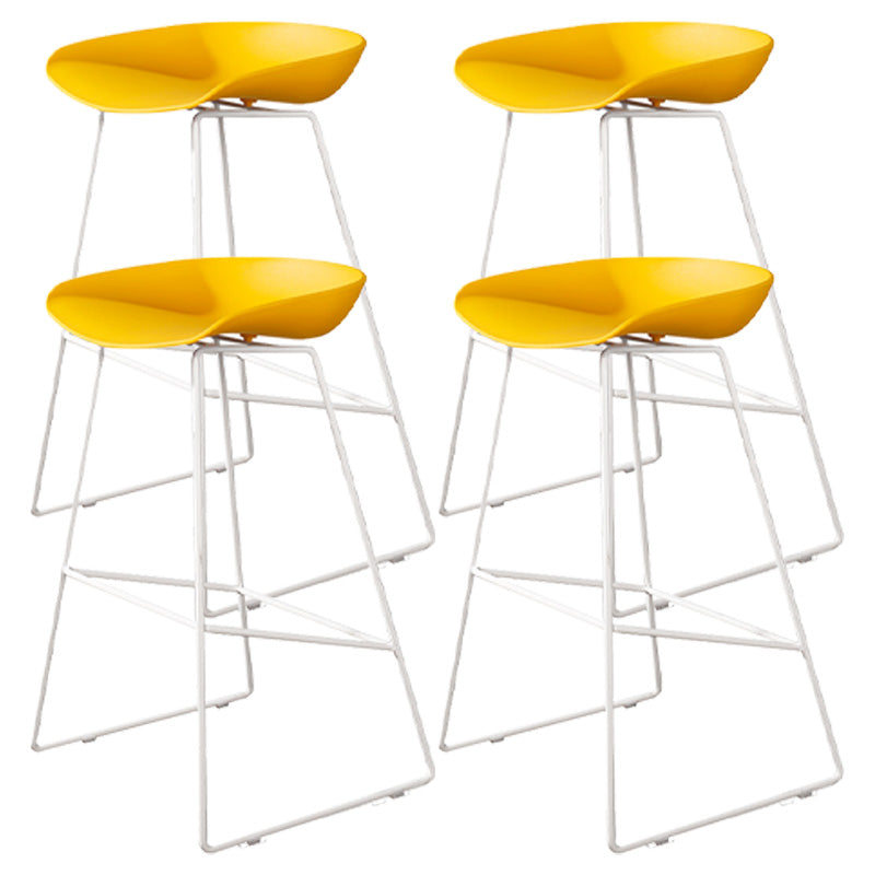 Contemporary Counter Bar Stool Bucket Bar Stool with Footrest Iron Base Yellow 4 Piece Set Clearhalo 'Bar Furniture' 'Bar Stools' 'bar_stools' 'furn' 'furn_bar_stools' 'furniture_bar_stools' 'Kitchen & Dining Furniture' 'kitchen&dining_furn' 'kitchen' 'kitchen_furn' Furniture' 4587016