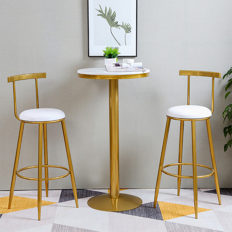 Glam Round Counter Bar Stool White Leather Bar Stool with Footrest in Gold Clearhalo 'Bar Furniture' 'Bar Stools' 'bar_stools' 'furn' 'furn_bar_stools' 'furniture_bar_stools' 'Kitchen & Dining Furniture' 'kitchen&dining_furn' 'kitchen' 'kitchen_furn' Furniture' 4587019