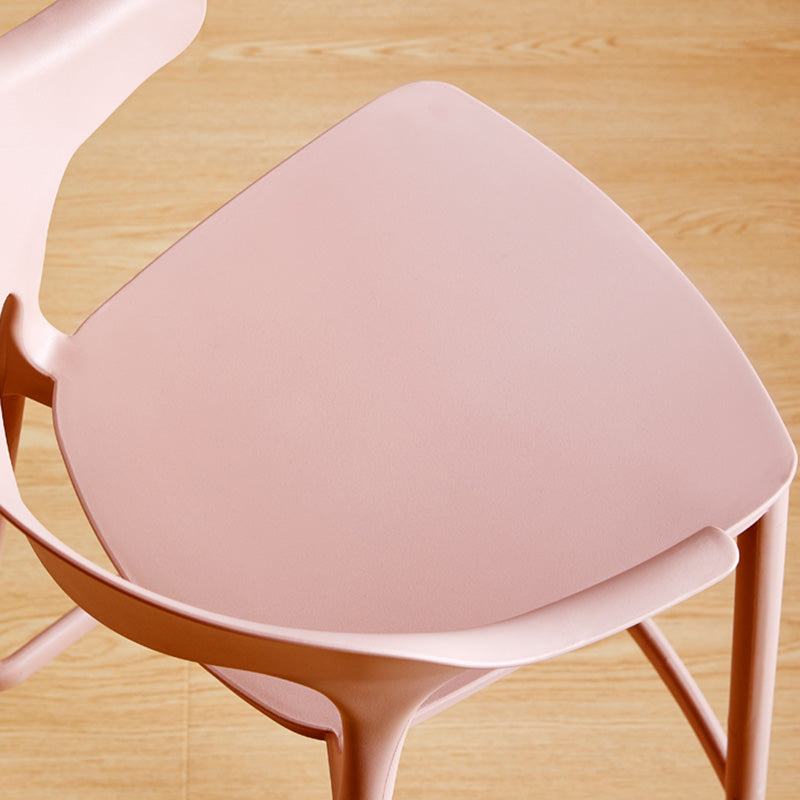 Modern Style Plastic Bar Stool with Footrest Low Back Bistro Stackable Bar Stool Clearhalo 'Bar Furniture' 'Bar Stools' 'bar_stools' 'furn' 'furn_bar_stools' 'furniture_bar_stools' 'Kitchen & Dining Furniture' 'kitchen&dining_furn' 'kitchen' 'kitchen_furn' Furniture' 4587089