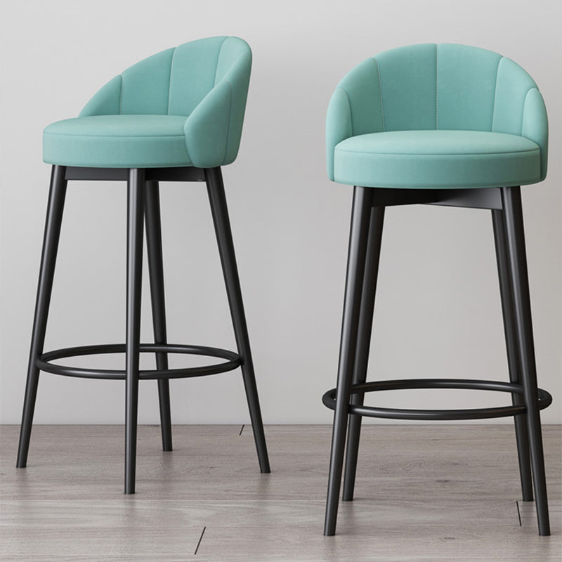 Glam Metal Upholstered Barstool Indoor Bar Stool with Cushion and Low Back Clearhalo 'Bar Furniture' 'Bar Stools' 'bar_stools' 'furn' 'furn_bar_stools' 'furniture_bar_stools' 'Kitchen & Dining Furniture' 'kitchen&dining_furn' 'kitchen' 'kitchen_furn' Furniture' 4587868