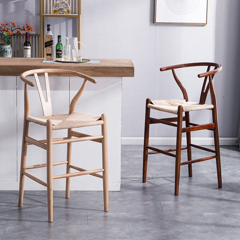 Scandinavian Wood Counter Stools Low Back Indoor Single Bar Stool with 4 Legs Clearhalo 'Bar Furniture' 'Bar Stools' 'bar_stools' 'furn' 'furn_bar_stools' 'furniture_bar_stools' 'Kitchen & Dining Furniture' 'kitchen&dining_furn' 'kitchen' 'kitchen_furn' Furniture' 4587908