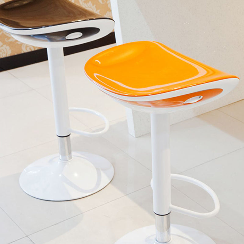 Industrial Style Bar Chair with Adjustable Height Swivel PP Seat for Counter Bar Clearhalo 'Bar Furniture' 'Bar Stools' 'bar_stools' 'furn' 'furn_bar_stools' 'furniture_bar_stools' 'Kitchen & Dining Furniture' 'kitchen&dining_furn' 'kitchen' 'kitchen_furn' Furniture' 4598391
