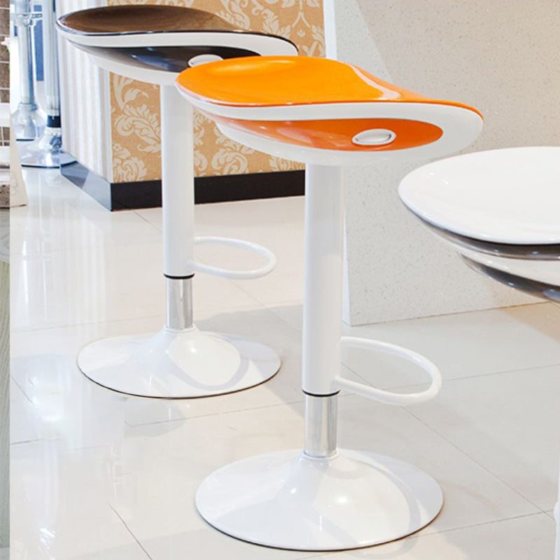 Industrial Style Bar Chair with Adjustable Height Swivel PP Seat for Counter Bar Clearhalo 'Bar Furniture' 'Bar Stools' 'bar_stools' 'furn' 'furn_bar_stools' 'furniture_bar_stools' 'Kitchen & Dining Furniture' 'kitchen&dining_furn' 'kitchen' 'kitchen_furn' Furniture' 4598394