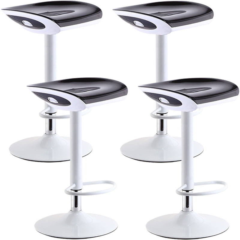 Industrial Style Bar Chair with Adjustable Height Swivel PP Seat for Counter Bar Black White 4 Piece Set Clearhalo 'Bar Furniture' 'Bar Stools' 'bar_stools' 'furn' 'furn_bar_stools' 'furniture_bar_stools' 'Kitchen & Dining Furniture' 'kitchen&dining_furn' 'kitchen' 'kitchen_furn' Furniture' 4598406