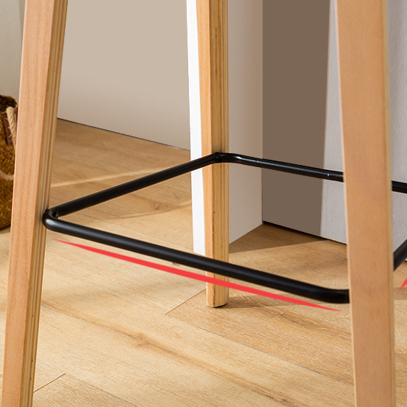 Scandinavia Style Bar-stool Wooden Legs PP Bucket Seat for Restaurant Bar Clearhalo 'Bar Furniture' 'Bar Stools' 'bar_stools' 'furn' 'furn_bar_stools' 'furniture_bar_stools' 'Kitchen & Dining Furniture' 'kitchen&dining_furn' 'kitchen' 'kitchen_furn' Furniture' 4598439