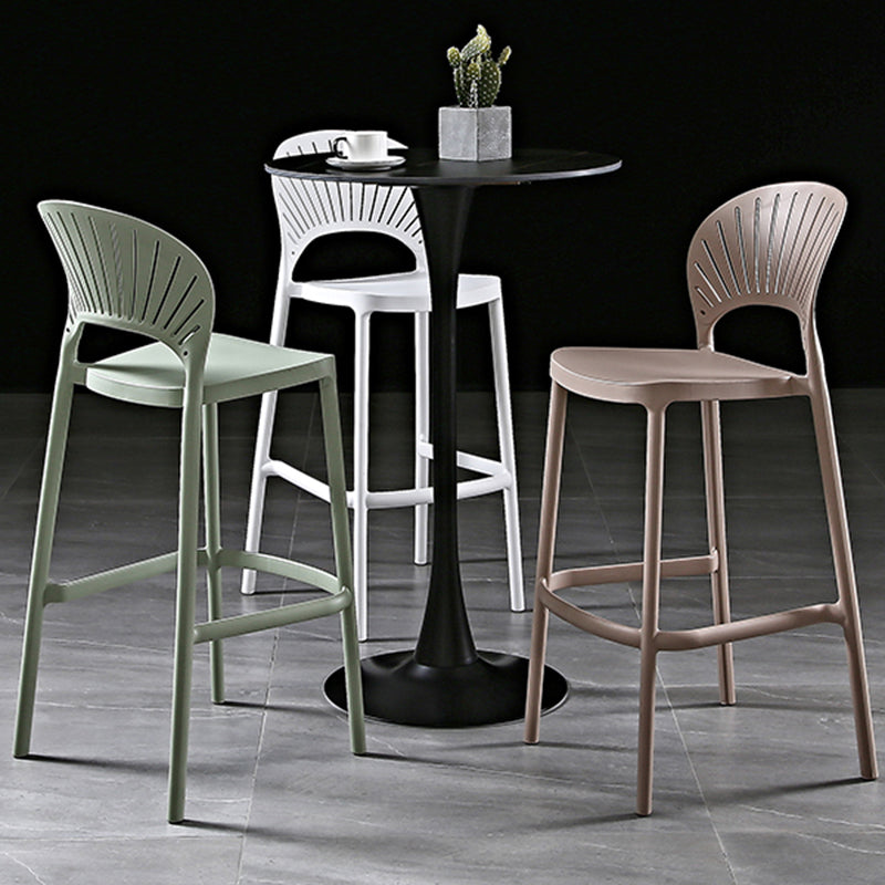 Scandinavia Style Bar-stool Plastic Single Stool with Footrest for Kitchen Bar Clearhalo 'Bar Furniture' 'Bar Stools' 'bar_stools' 'furn' 'furn_bar_stools' 'furniture_bar_stools' 'Kitchen & Dining Furniture' 'kitchen&dining_furn' 'kitchen' 'kitchen_furn' Furniture' 4598555
