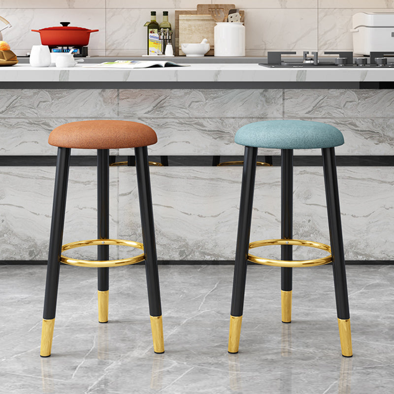 Scandinavian Style Steel Legs Bar-stool Round Seat Single Counter Stool for Kitchen Bar Clearhalo 'Bar Furniture' 'Bar Stools' 'bar_stools' 'furn' 'furn_bar_stools' 'furniture_bar_stools' 'Kitchen & Dining Furniture' 'kitchen&dining_furn' 'kitchen' 'kitchen_furn' Furniture' 4598893