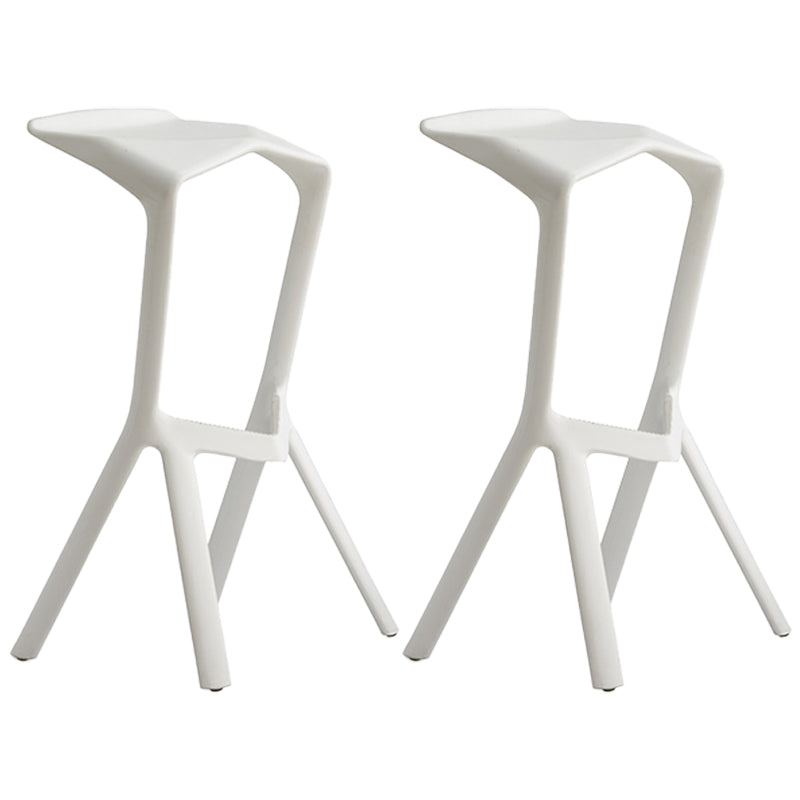 Contemporary Macron Stackable Counter Stools Matte Finish Indoor Bar Stool White 2 Piece Set Clearhalo 'Bar Furniture' 'Bar Stools' 'bar_stools' 'furn' 'furn_bar_stools' 'furniture_bar_stools' 'Kitchen & Dining Furniture' 'kitchen&dining_furn' 'kitchen' 'kitchen_furn' Furniture' 4599010
