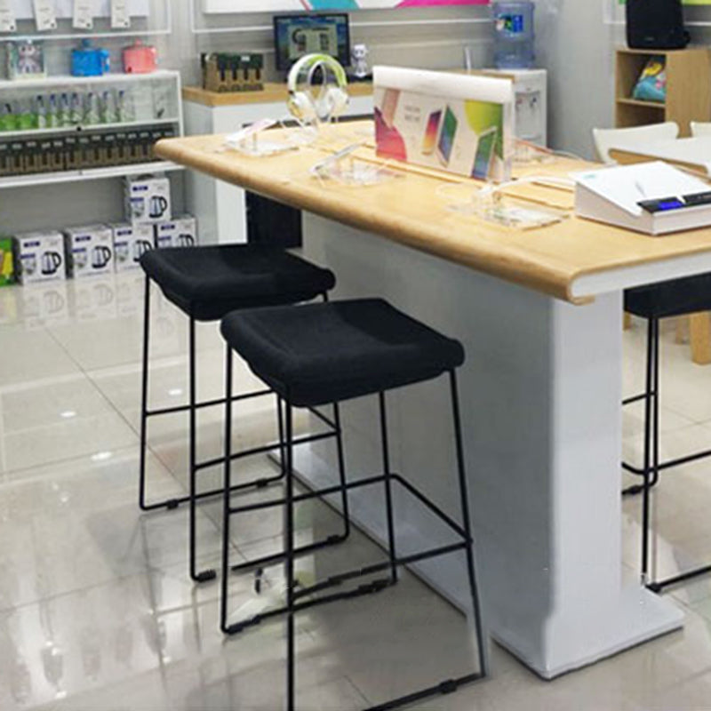Industrial Style Barstool Indoor Metal Black 4 Legs Bar Stool for Restaurant Clearhalo 'Bar Furniture' 'Bar Stools' 'bar_stools' 'furn' 'furn_bar_stools' 'furniture_bar_stools' 'Kitchen & Dining Furniture' 'kitchen&dining_furn' 'kitchen' 'kitchen_furn' Furniture' 4599261
