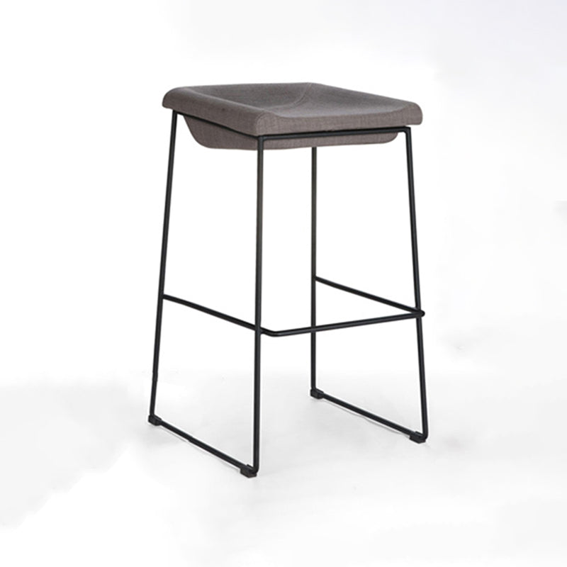Industrial Style Barstool Indoor Metal Black 4 Legs Bar Stool for Restaurant Light Gray 1 Piece Clearhalo 'Bar Furniture' 'Bar Stools' 'bar_stools' 'furn' 'furn_bar_stools' 'furniture_bar_stools' 'Kitchen & Dining Furniture' 'kitchen&dining_furn' 'kitchen' 'kitchen_furn' Furniture' 4599276